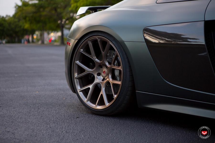 Колеса Audi R8 V10 on Vossen Wheels (CG-204) 2016 года  (фото 11 из 11)